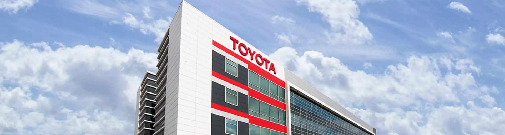 Изображение на странице TOYOTA ПОДВЕЛА ИТОГИ ПРОДАЖ В РОССИИ ЗА 2021 ГОД АСЦ Тойота Благовещенск